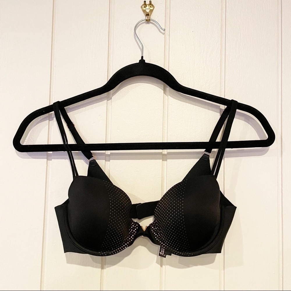 Victoria's Secret Black and Gold Lined Demi 32C Bra